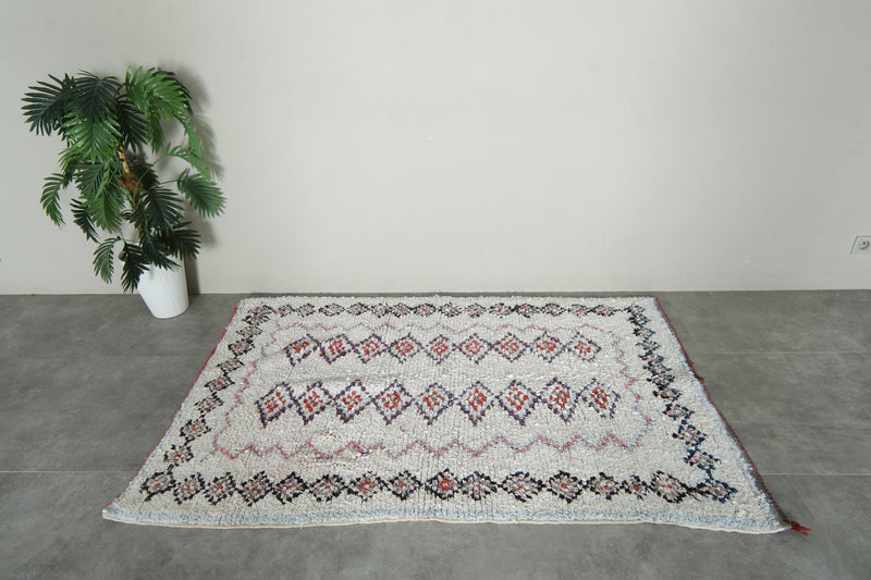 Geometric Moroccan wool rug - 4.9 ft x 9.3 ft - Boucherouite carpet