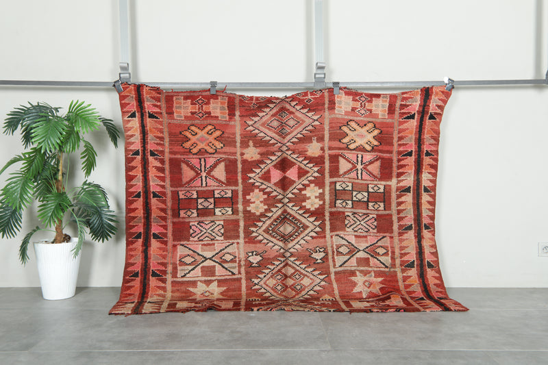 Geometric Moroccan rug - 4.6 ft x 5.9 ft - Azilal wool rug