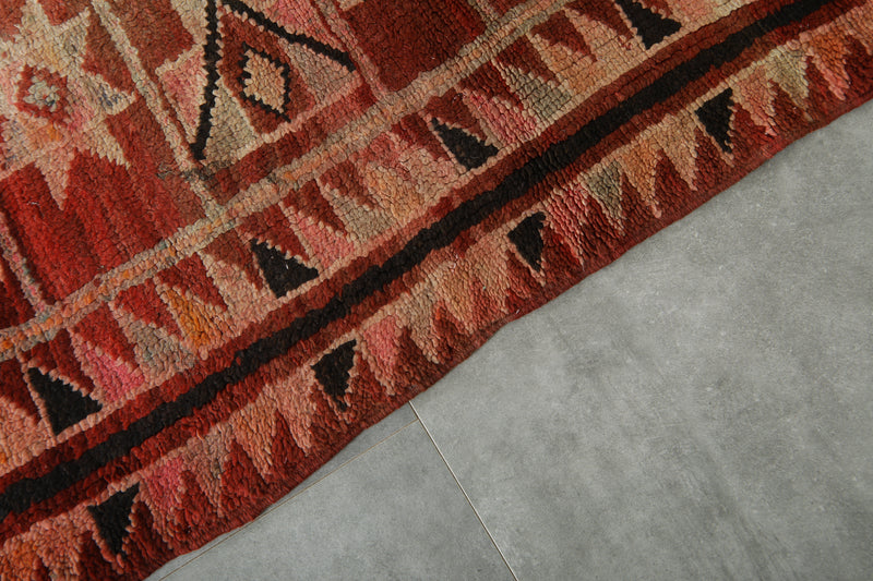 Geometric Moroccan rug - 4.6 ft x 5.9 ft - Azilal wool rug