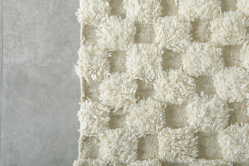 White and beige checkered Moroccan runner rug - 11.9 ft x 3.9 ft