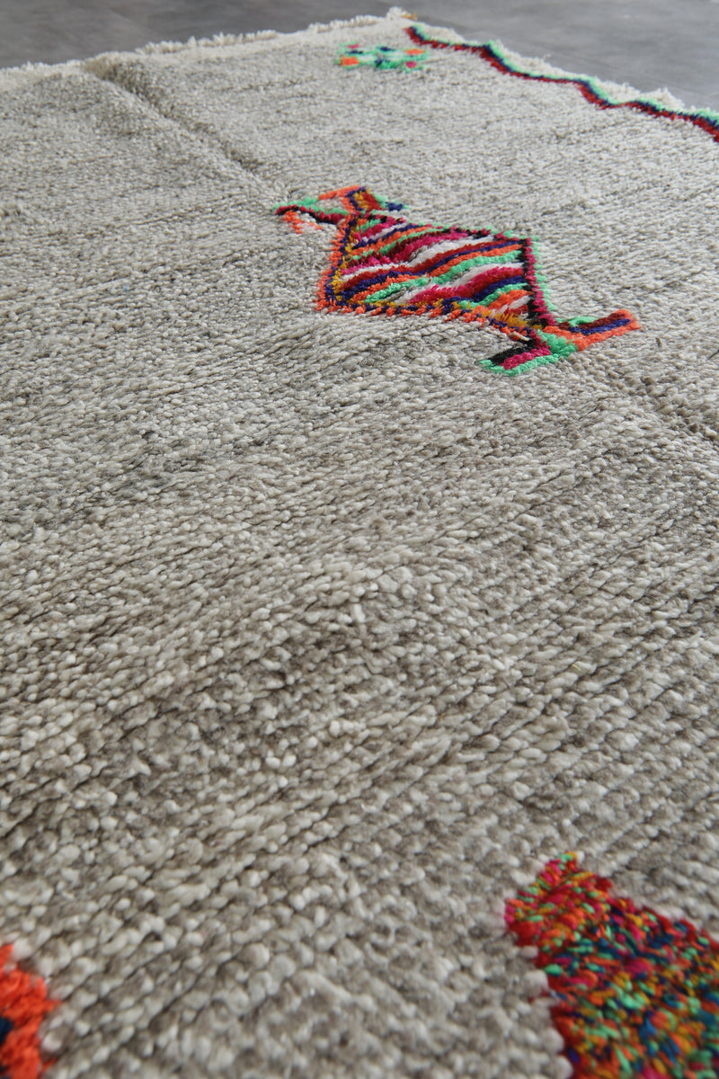 Colorful handmade rug 4.7 FT X 6.7 FT