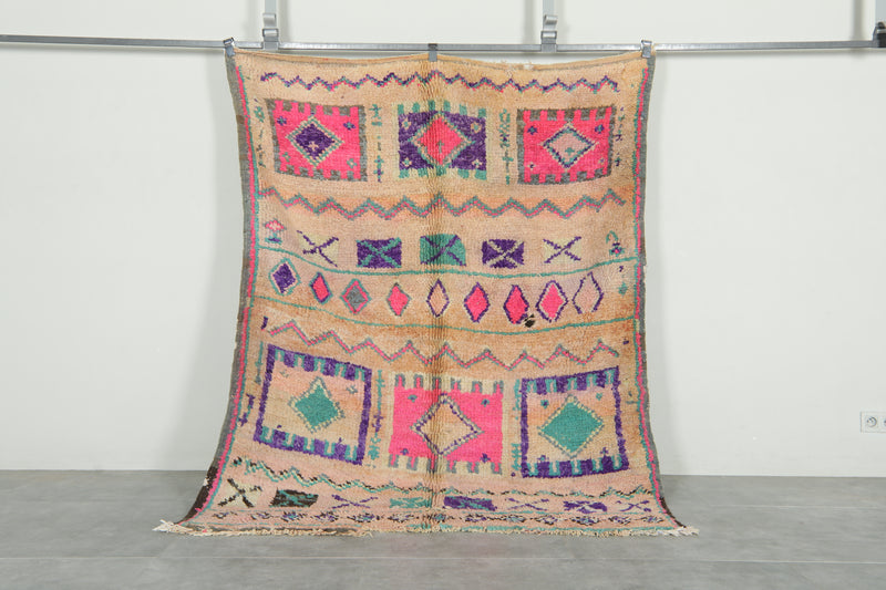 Beige geometric Moroccan rug - 5.5 ft x 7.1 ft - Handwoven carpet - Boucherouite rug