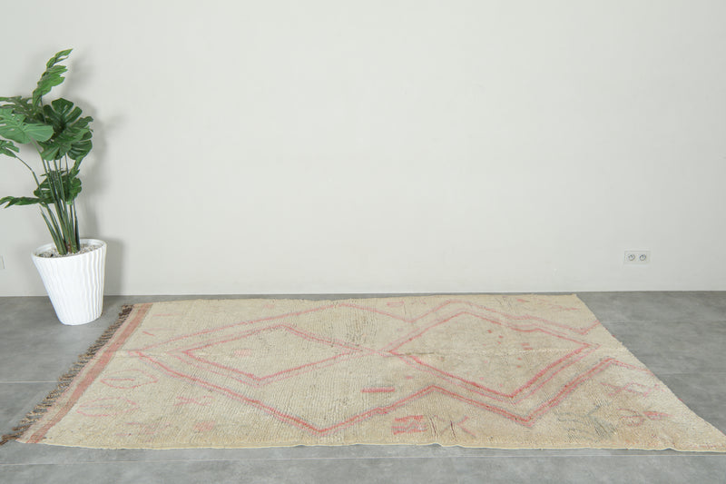 Beige Moroccan azilal rug - 5 ft x 9 ft - Handcrafted wool rug