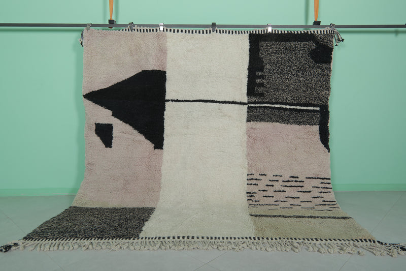 Beni ourain Moroccan rug - 8.3 x 8.2 ft | Handwoven abstract design