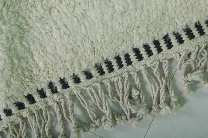 Beni ourain Moroccan rug - 8.3 x 8.2 ft | Handwoven abstract design