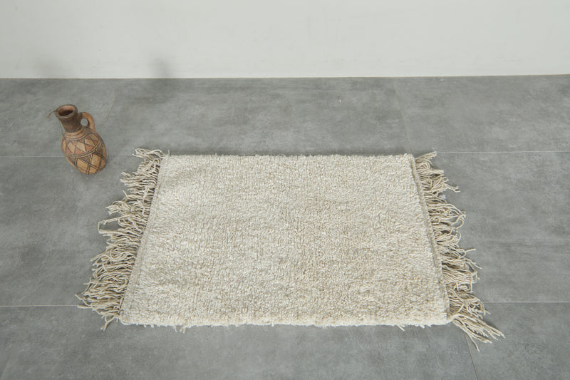 Handwoven Moroccan rug 2.1 FT X 2.9 FT - beni ourain rug