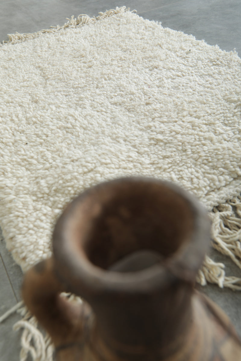 Handwoven Moroccan rug 2.1 FT X 2.9 FT - beni ourain rug