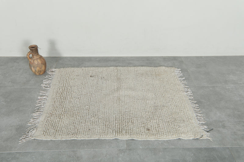 Handmade wool rug 2.6 FT X 3.4 FT