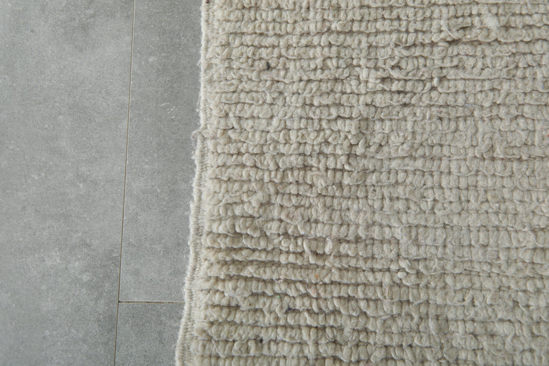 Handmade wool rug 2.6 FT X 3.4 FT