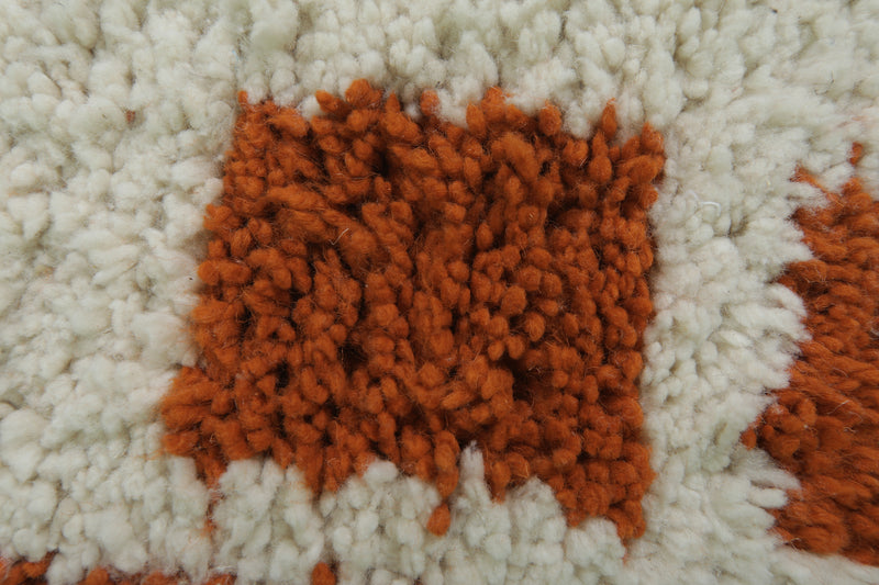 Beni ourain Moroccan rug - 8.2 x 9.1 ft | Handwoven minimalist design