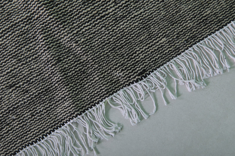 Black and White Moroccan Rug - 3.4 X 5.3 Feet | Handwoven Elegance - Flat woven rugs