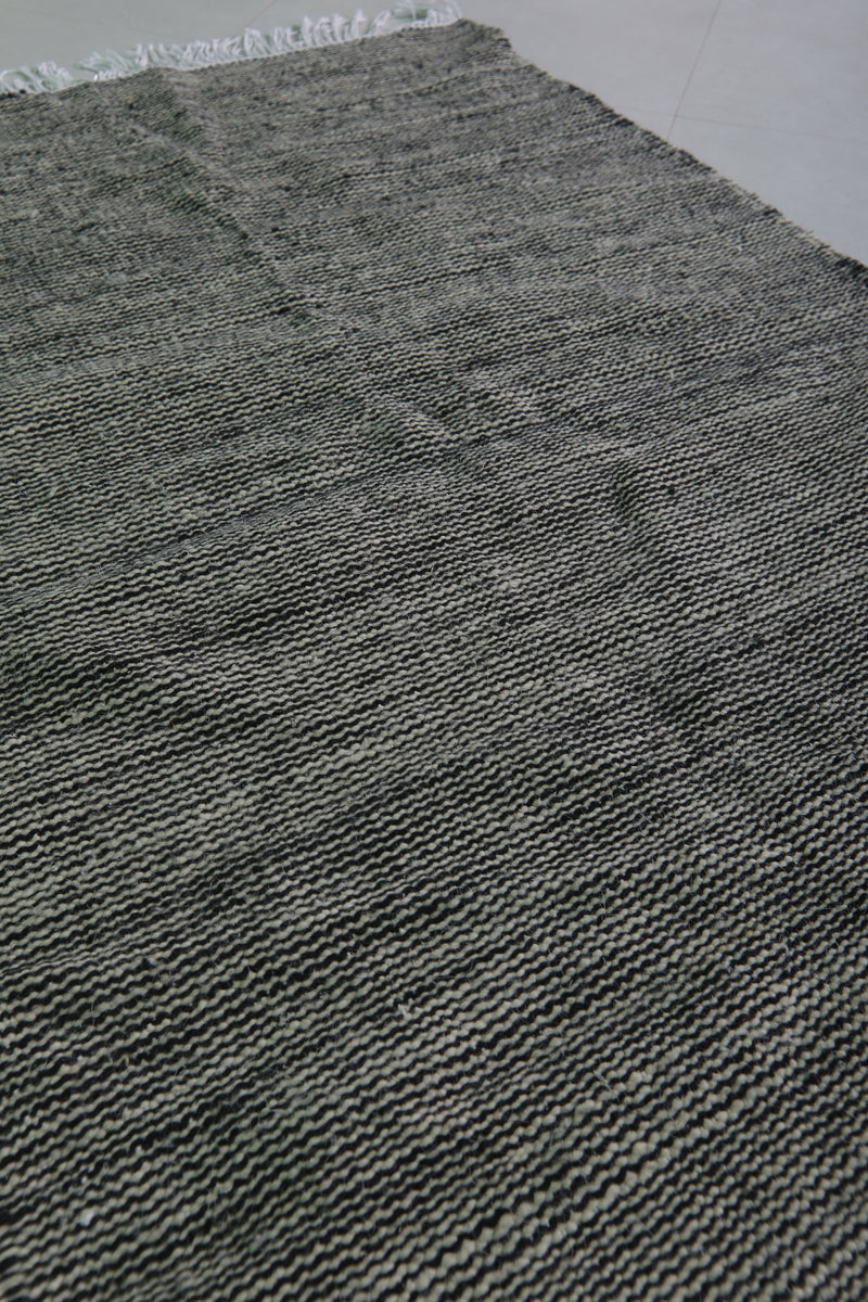 Black and White Moroccan Rug - 3.4 X 5.3 Feet | Handwoven Elegance - Flat woven rugs