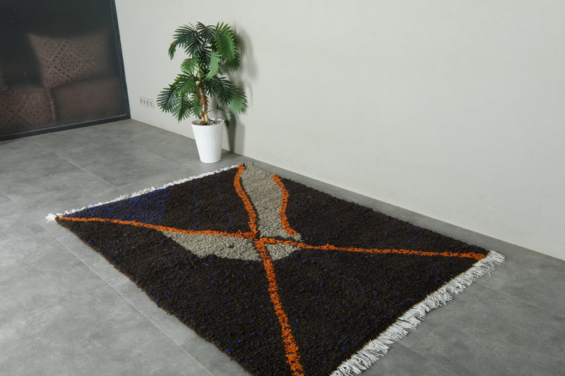 Deep brown Handmade Moroccan rug - 4.6 ft x 6.3 ft