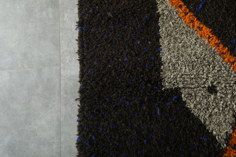 Deep brown Handmade Moroccan rug - 4.6 ft x 6.3 ft