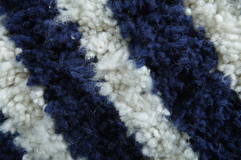 White & navy striped Moroccan rug - Modern wool floor décor - 7.8 ft x 10.8 ft