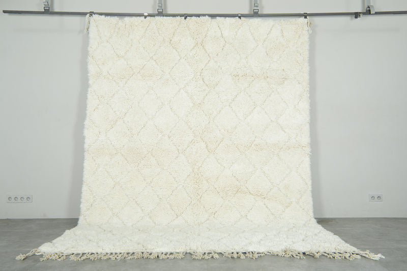 Custom Handwoven Moroccan Rug – Minimalist Cream/White Shaggy Wool Carpet