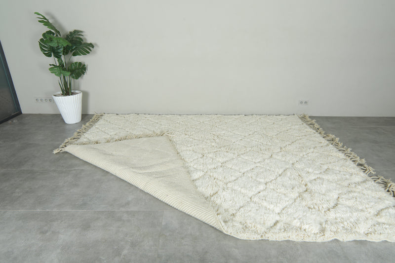 Custom Handwoven Moroccan Rug – Minimalist Cream/White Shaggy Wool Carpet