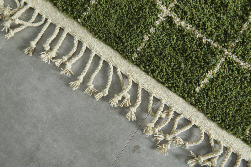 Custom Green Checkered Rug – Handwoven Modern Moroccan Grid Carpet