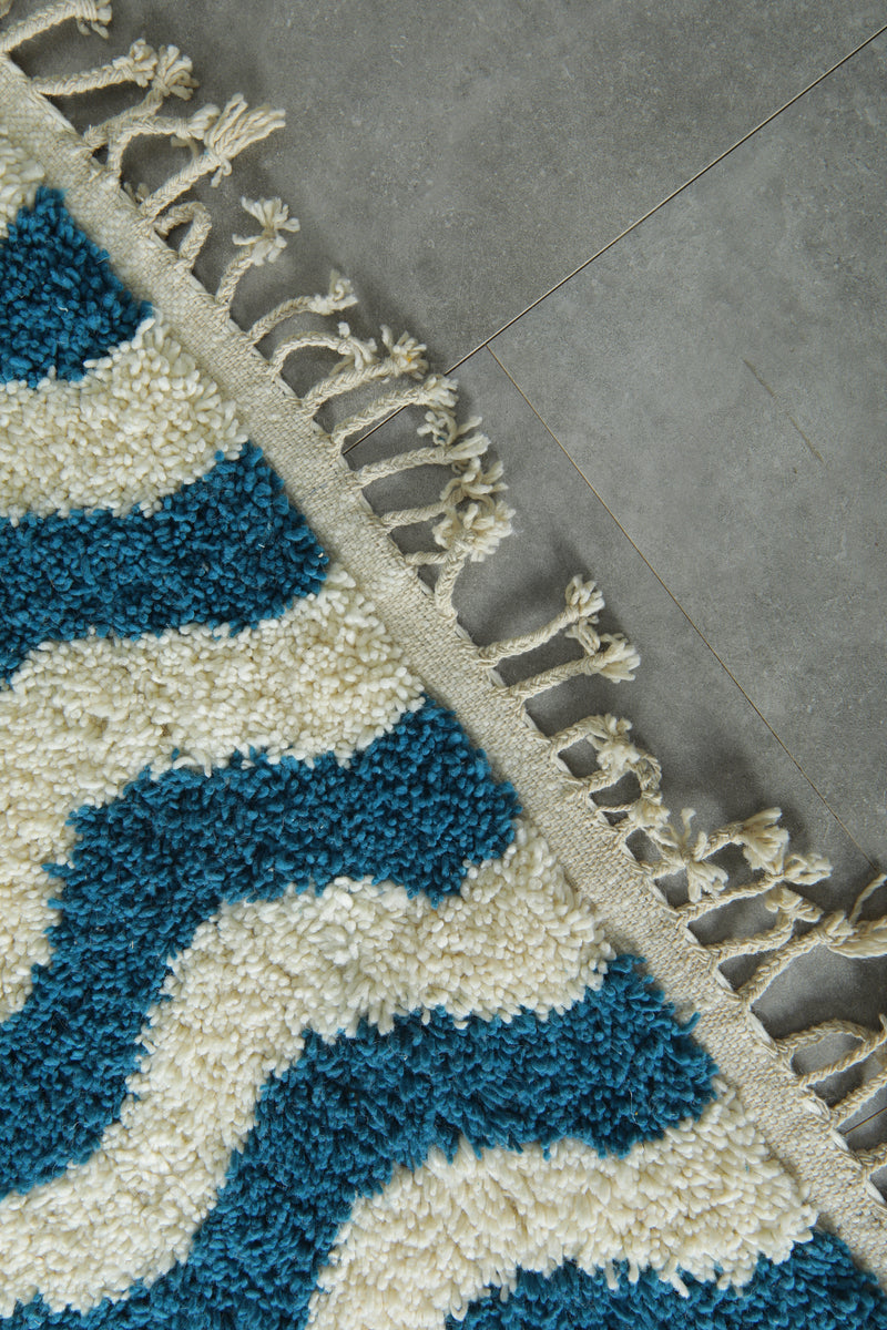 Custom Wave Pattern Rug – Handwoven Blue-Turquoise & White Moroccan Carpet