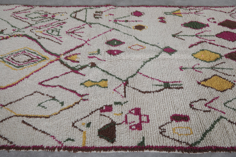 Charming Vintage Azilal Berber Rug – Handwoven 5 X 9 Feet