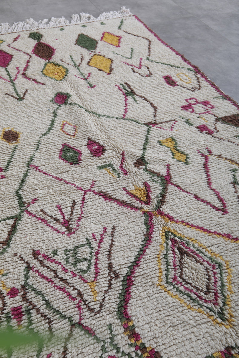 Charming Vintage Azilal Berber Rug – Handwoven 5 X 9 Feet