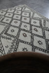 Moroccan rug 5.6 X 8.8 Feet