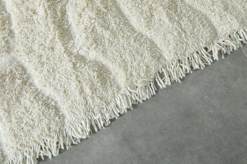 Handmade cream Moroccan rug - Minimalist berber design - 7 ft x 7.3 ft