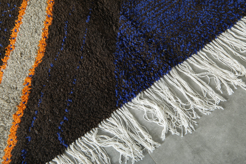 Deep brown Moroccan handmade rug - 5.1 ft x 6.4