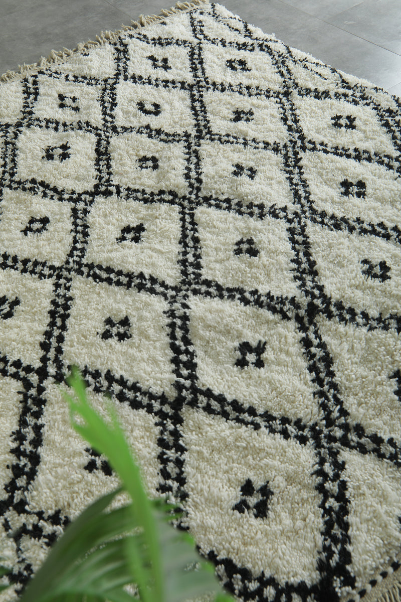 Handmade Berber Rug 6.1 ft × 7.6 ft