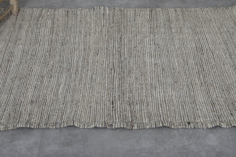 Handwoven Moroccan Rug - 3.3 x 5.1 FT | Wool Area Rug - Flat woven rugs
