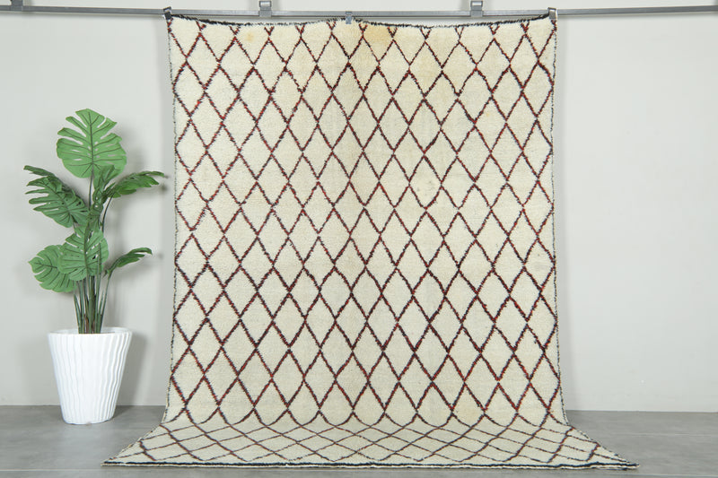 Beige Moroccan rug with black & red diamond design - 6.5 ft x 9 ft