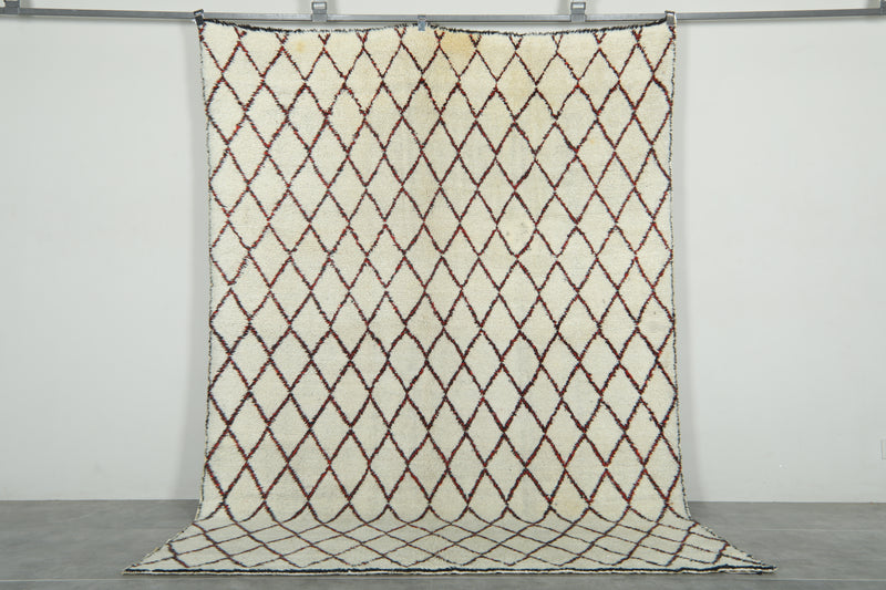Beige Moroccan rug with black & red diamond design - 6.5 ft x 9 ft