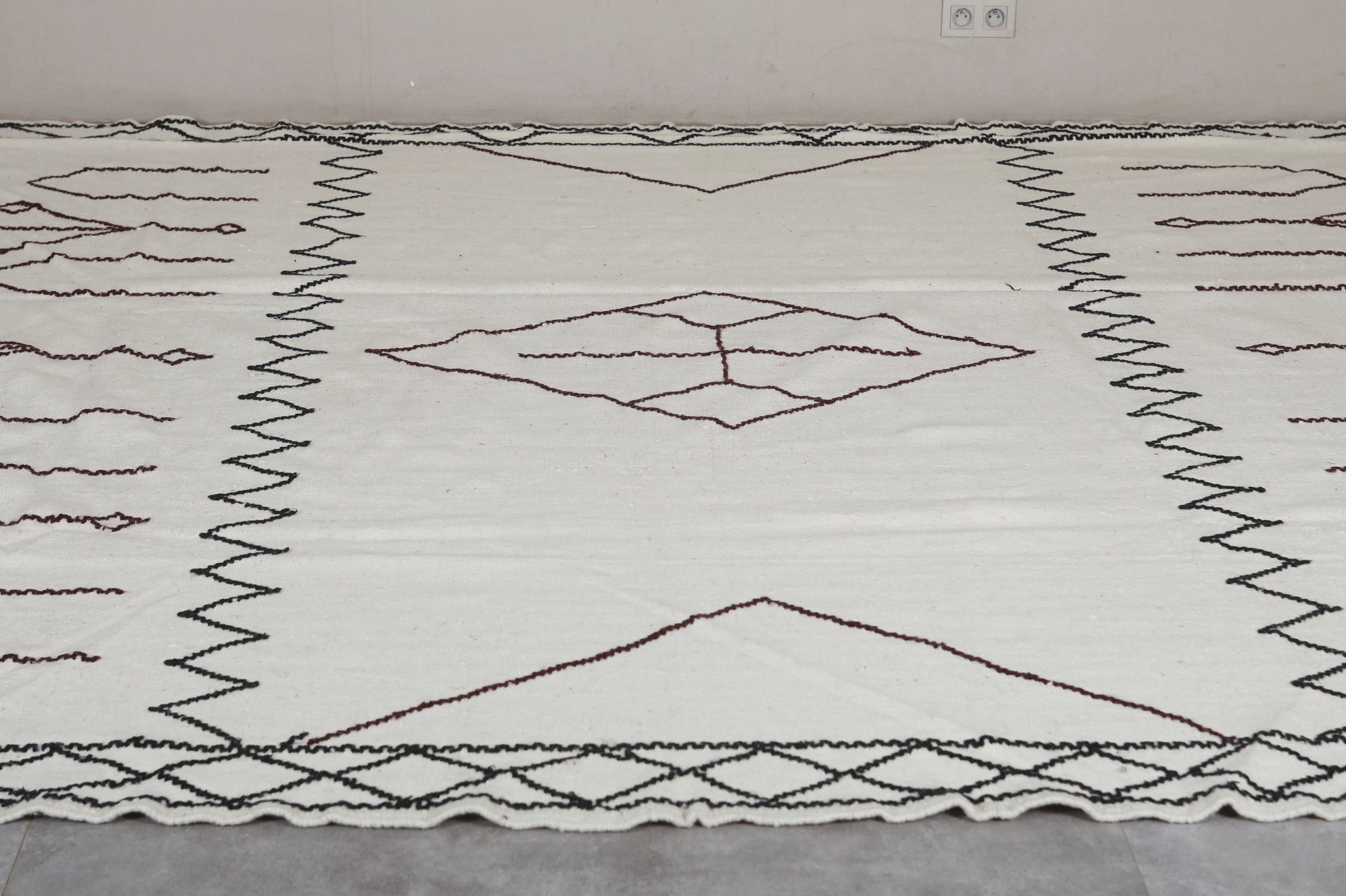 Moroccan rug 9.5 X 14.4 Feet - Azilal rugs