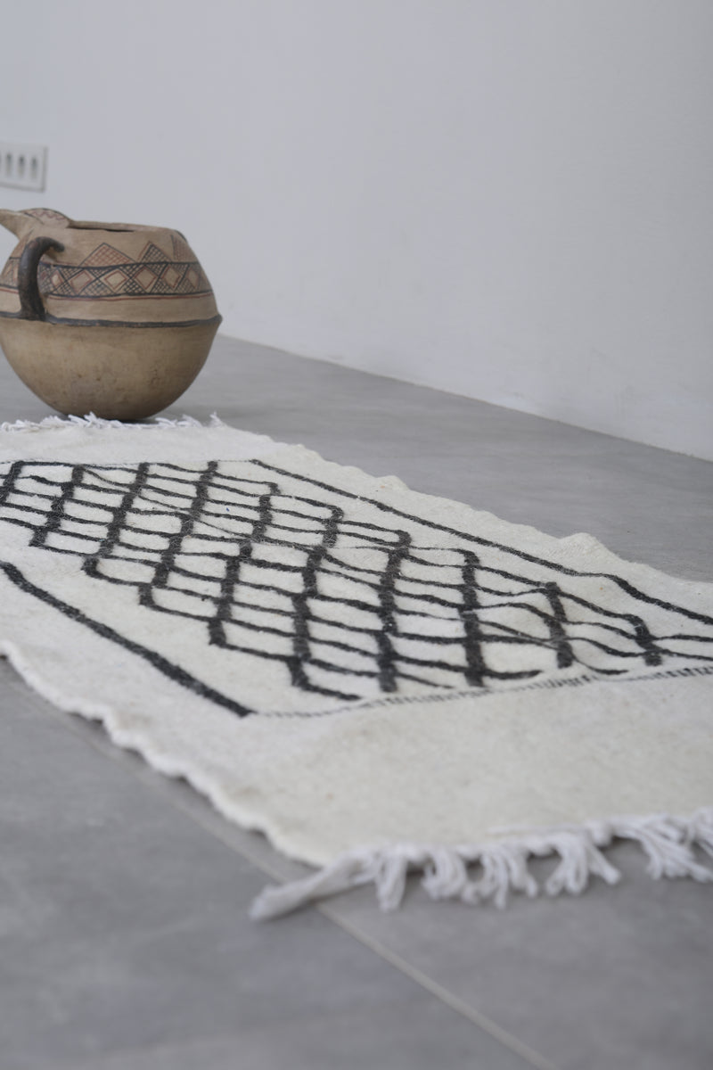 Moroccan Handwoven Kilim Rug - Artisan Design 1.9x4.1 FT - Handwoven Kilim