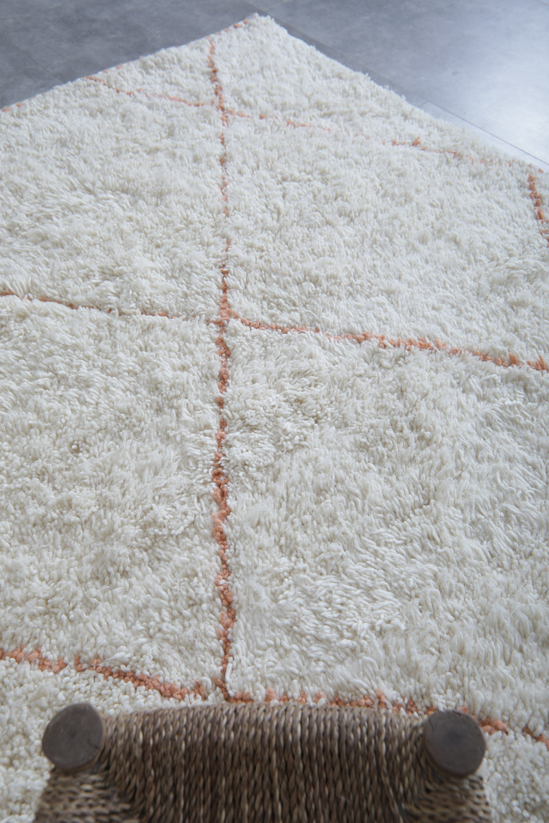 Handwoven Wool Rug in Ivory with Terracotta Diamond Pattern