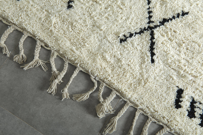 Custom Beni Ourain Rug – Handmade Black & White Moroccan Wool Carpet