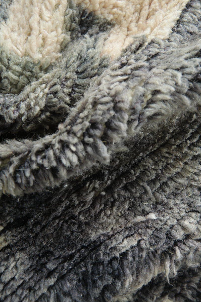 Geometric Moroccan wool rug - 5.1 ft x 8.1 ft - Handmade rug