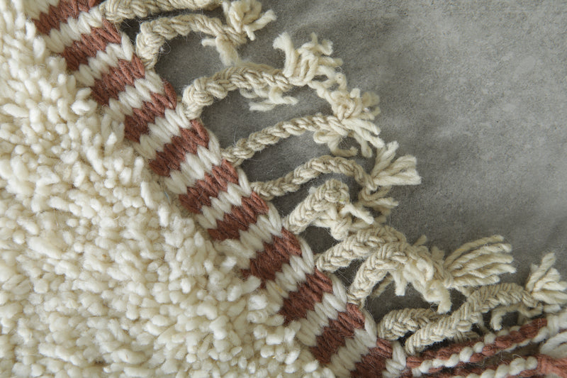 Handmade Moroccan rug – Cream & brown mini color block accent - 1.4 FT X 1.4 FT