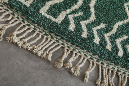 Moroccan rug 2.7 X 9.9 Feet