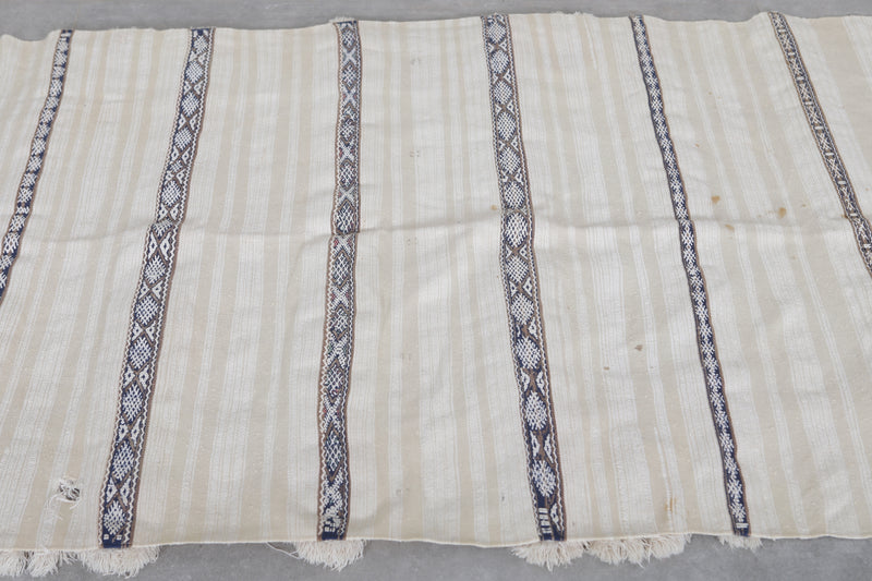Handwoven Berber Tribal Rug - 3.6 FT X 6.3 FT - Wedding blanket