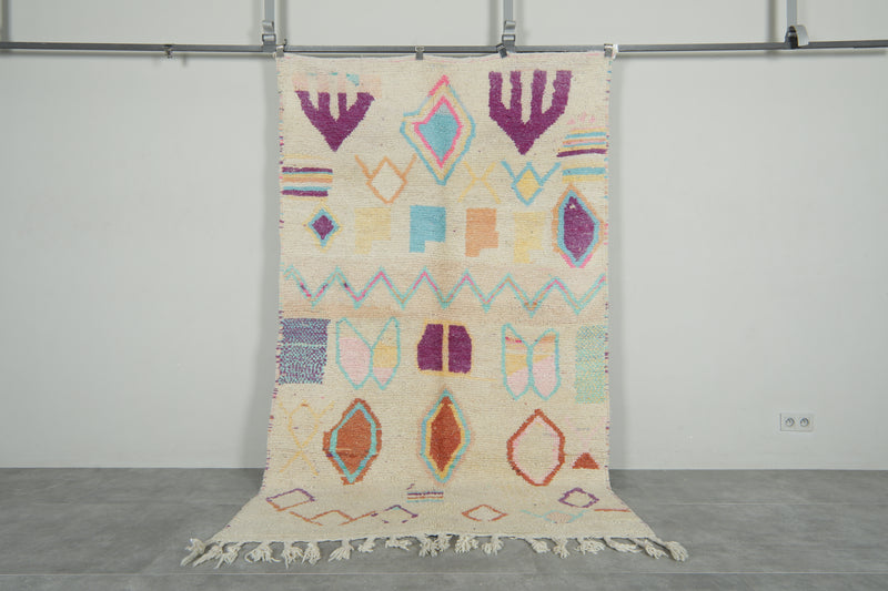 Handwoven Moroccan Rug 5 x 8 feet