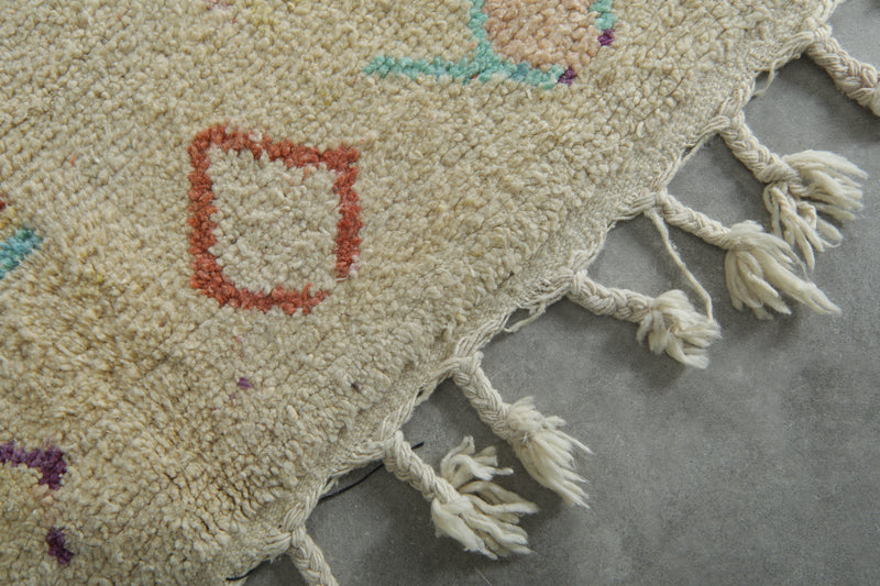 Handwoven Moroccan Rug 5 x 8 feet