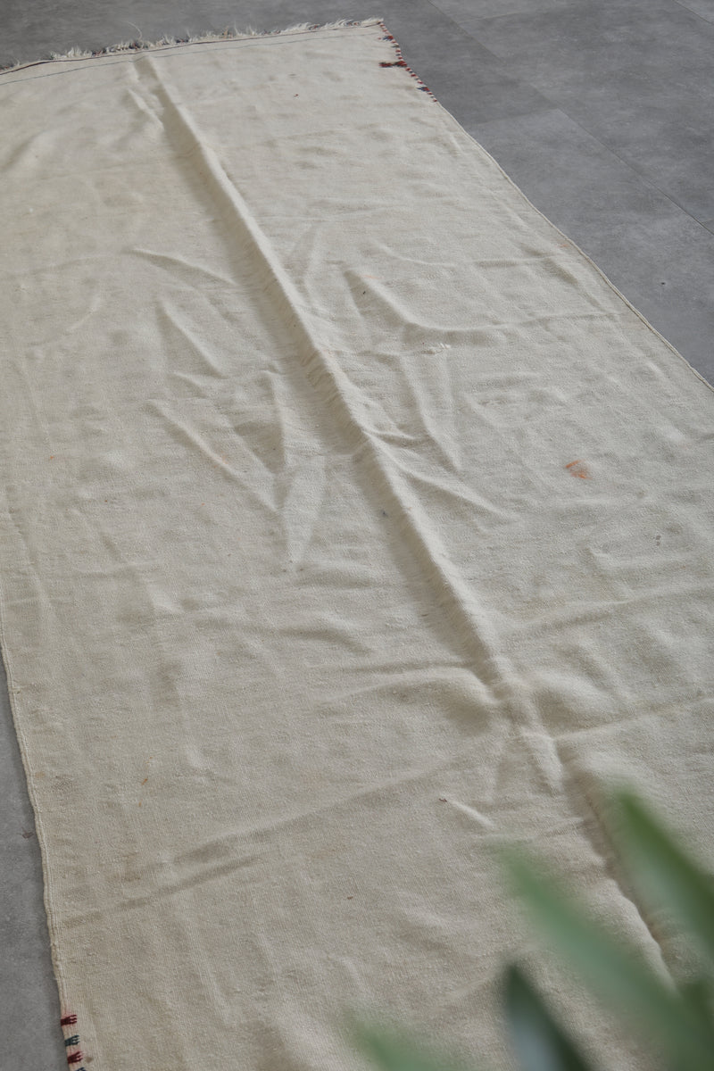 Moroccan Rug 3.9 x 10.8 FT - Timeless Handwoven Style - moroccan rug