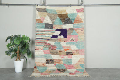 Vintage Moroccan rug 4.6 x 7.1 feet - 