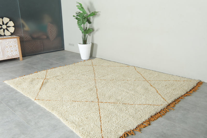 Handmade Moroccan rug - White & orange beni ourain with tassels - 8.1 ft x 8.9 f
