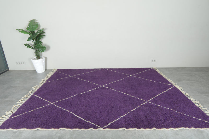Handwoven Moroccan beni ourain rug - Deep purple wool with white diamond lattice - 8.1 ft x 10.2 ft