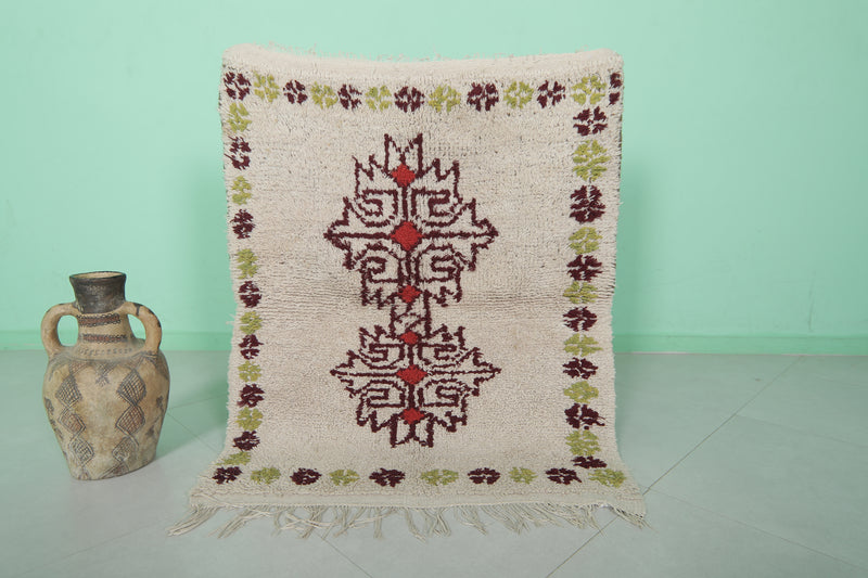 Charming Tribal Berber Rug – 3.2 x 3.9 ft Handwoven Art - Azilal rugs