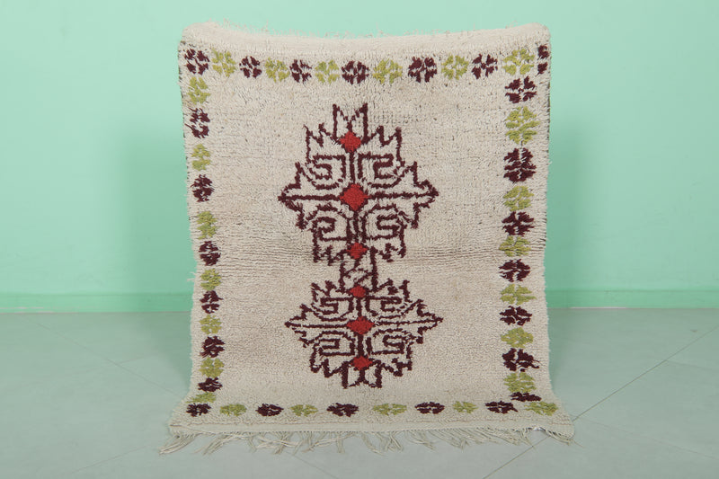 Charming Tribal Berber Rug – 3.2 x 3.9 ft Handwoven Art - Azilal rugs