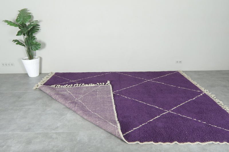 Handwoven Moroccan beni ourain rug - Deep purple wool with white diamond lattice - 8.1 ft x 10.2 ft