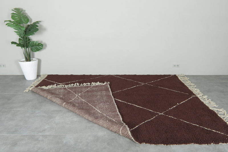 Brown Moroccan beni ourain rug with white diamond pattern - 8 ft x 10.3 ft